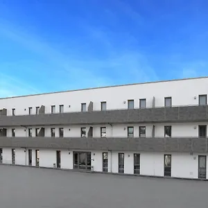 Hotel apartamentowy 37