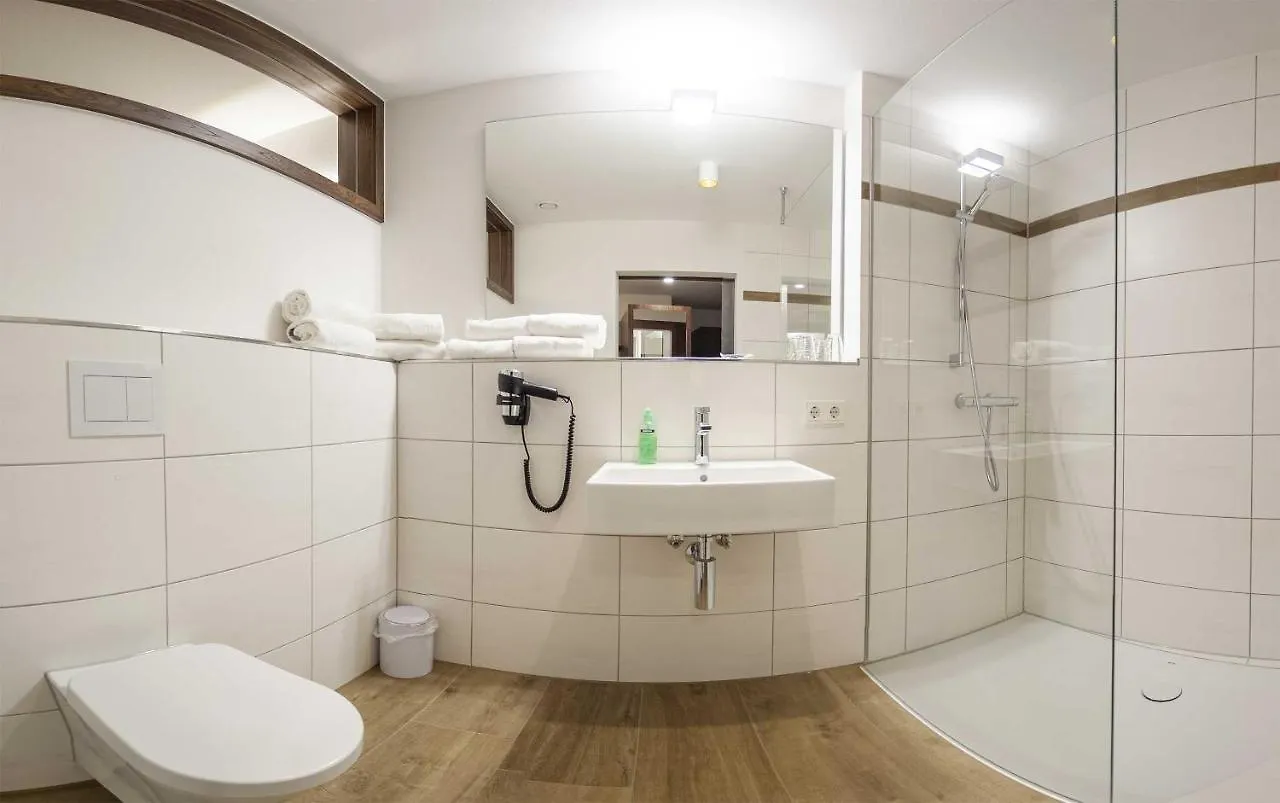 Hotel-Gasthof Krone Greding 3*,